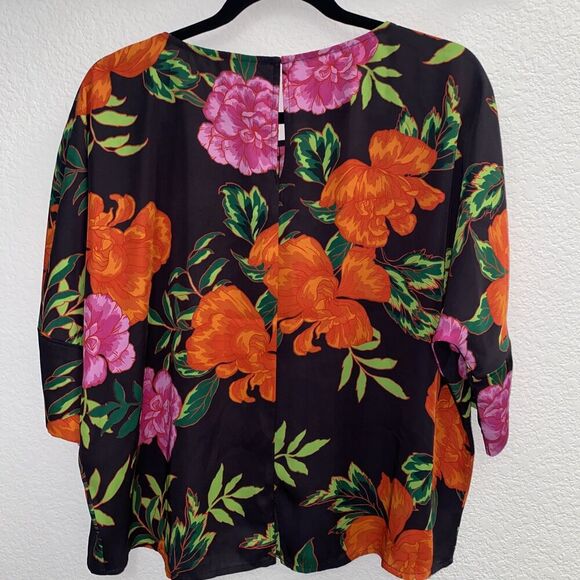 Express Floral Satin Short Sleeve Loose Boxy Blouse Medium - Picture 5 of 9